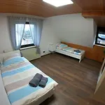Apartamento Harste Ozga Mit Balkon Und Garten